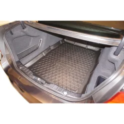 Aristar BMW 5-sarja Sedan F10 Vm. 03/2010-> -Autotarvikkeet myymälä 192064 3 eeed4b56