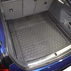 Aristar Audi A5 5-ov. Sportback Vm. 10.2016- 9 Aristar Audi A5 5-ov. Sportback Vm. 10.2016- -Autotarvikkeet myymälä 193219 4 5702fe47