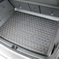 Aristar Mercedes B (W246) Vm. 10.2011-12.2018 / Mercedes B (W247) Sports Tourer Vm. 01.2019- -Autotarvikkeet myymälä mercedes b w246 w247 2014 2015 tavaratilan matto tampere a141bc50