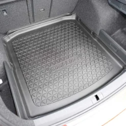 Aristar Skoda Octavia IV HB 5ov. Vm. 06/2020- -Autotarvikkeet myymälä skoda octavia iv hb 2020 kaukalo matto 193985 tampere b61e6df1