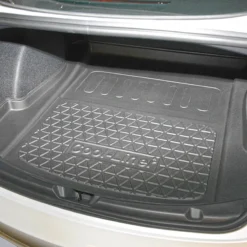 Aristar Tesla Model 3 Vm. 07.2017- +Facelift 2020 -Autotarvikkeet myymälä tesla model 3 kontin suoja matto tampere eced39f7