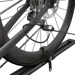 Thule TopRide 568 -Autotarvikkeet myymälä thule topride haarukka kiinnitys pyorateline auton katolle tampere 76a75468