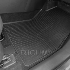 Rigum Merkkikohtainen Kumimattosarja Toyota RAV4 Vm. 2019-, RAV4 Hybrid Vm. 2019- -Autotarvikkeet myymälä toyota rav4 hybrid 2021 2022 jalka tilan kumi matot tampere 9bb91427