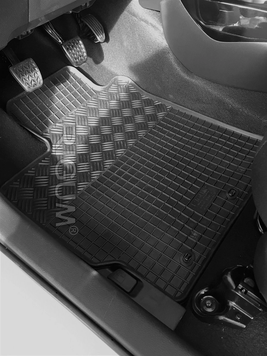 Rigum Merkkikohtainen Kumimattosarja Toyota Yaris / Yaris Hybrid Vm. 2012-2020 4 Rigum Merkkikohtainen Kumimattosarja Toyota Yaris / Yaris Hybrid Vm. 2012-2020 - Image 2