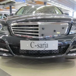 Tammer-Suoja Mercedes-Benz C-sarja W204 Vm. 2011-2014 Facelift Elegance Vakiomaskilla