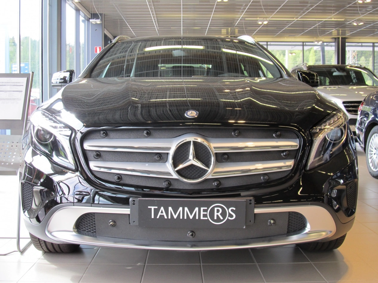 Tammer-Suoja Mercedes-Benz GLA Vm. 2014-2017 3 Tammer-Suoja Mercedes-Benz GLA Vm. 2014-2017