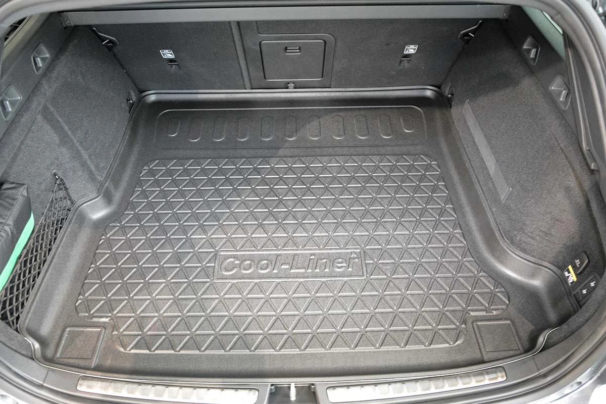 Aristar Volvo V60 II Sport Combi + V60 II Cross Country Vm. 07/2018- (Ei Sovi BiFuel / T6 Twin Engine) 5 Aristar Volvo V60 II Sport Combi + V60 II Cross Country Vm. 07/2018- (Ei Sovi BiFuel / T6 Twin Engine) - Image 3