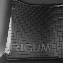 Rigum Merkkikohtainen Kumimattosarja Volvo V90 Vm. 2016-> -Autotarvikkeet myymälä volvo v90 kura matto matot sarja tampere 7d6814fc